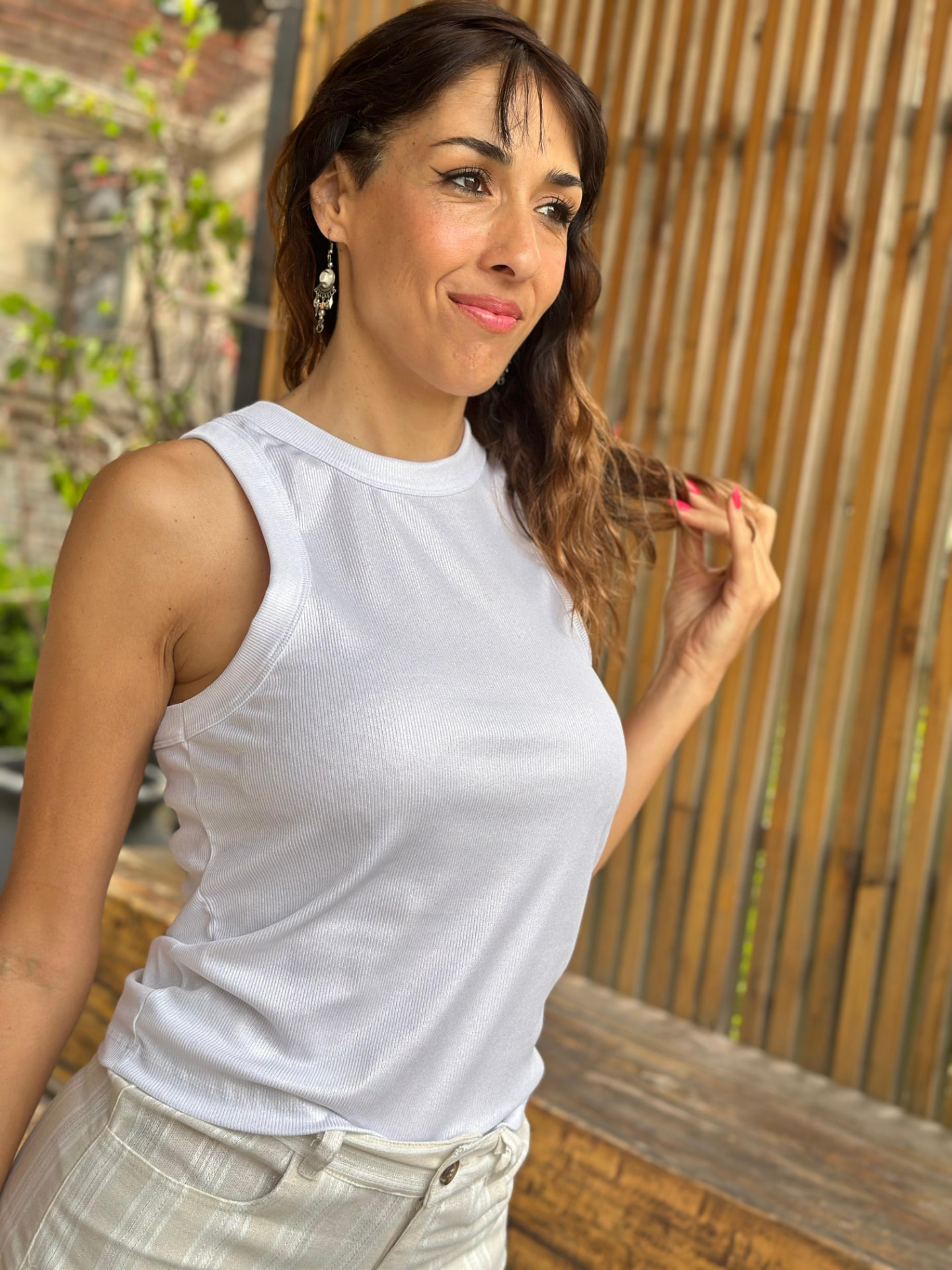 Carolina, retrato de perfil